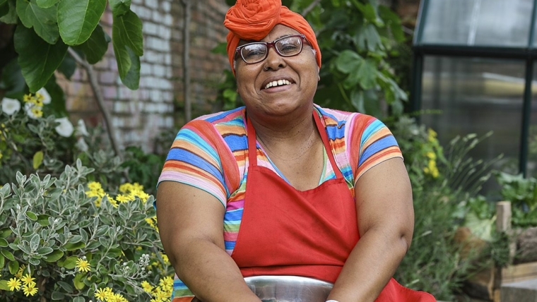 Interview with Dee on Resurgence & Ecologist- Nourishing the Community (Issue 324)